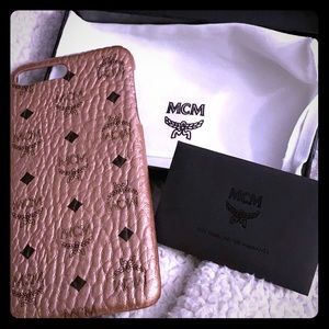 MCM iPhone 8 Plus case ..